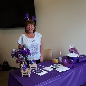 Meet your Posher, Kelly